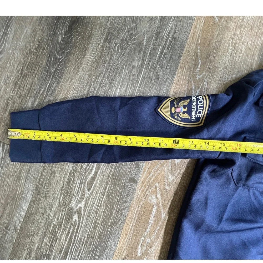 Spirit halloween police